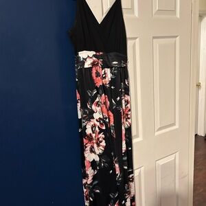 Lulu's Black and Floral Maxi Dress